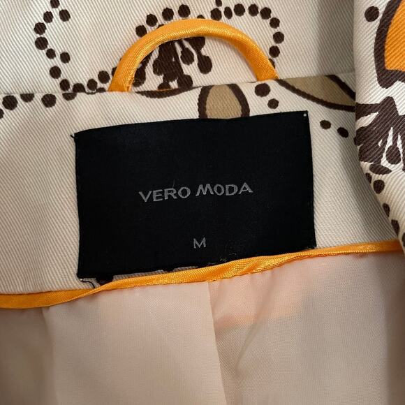 Vera Moda Floral Aman Short Trench Coat - Picture 6 of 6